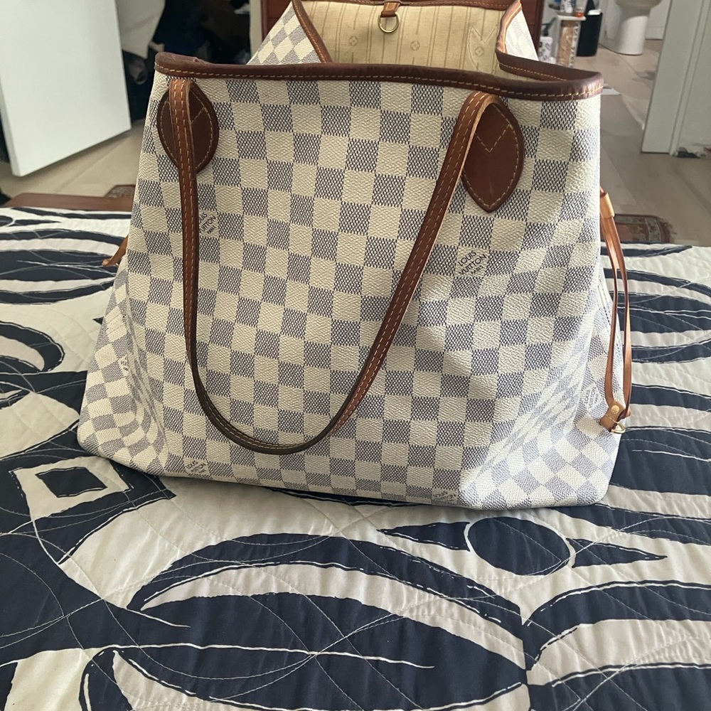 Authentic Louis Vuitton Neverfull GM Damier azur vintage 2012 - Picture 3 of 10